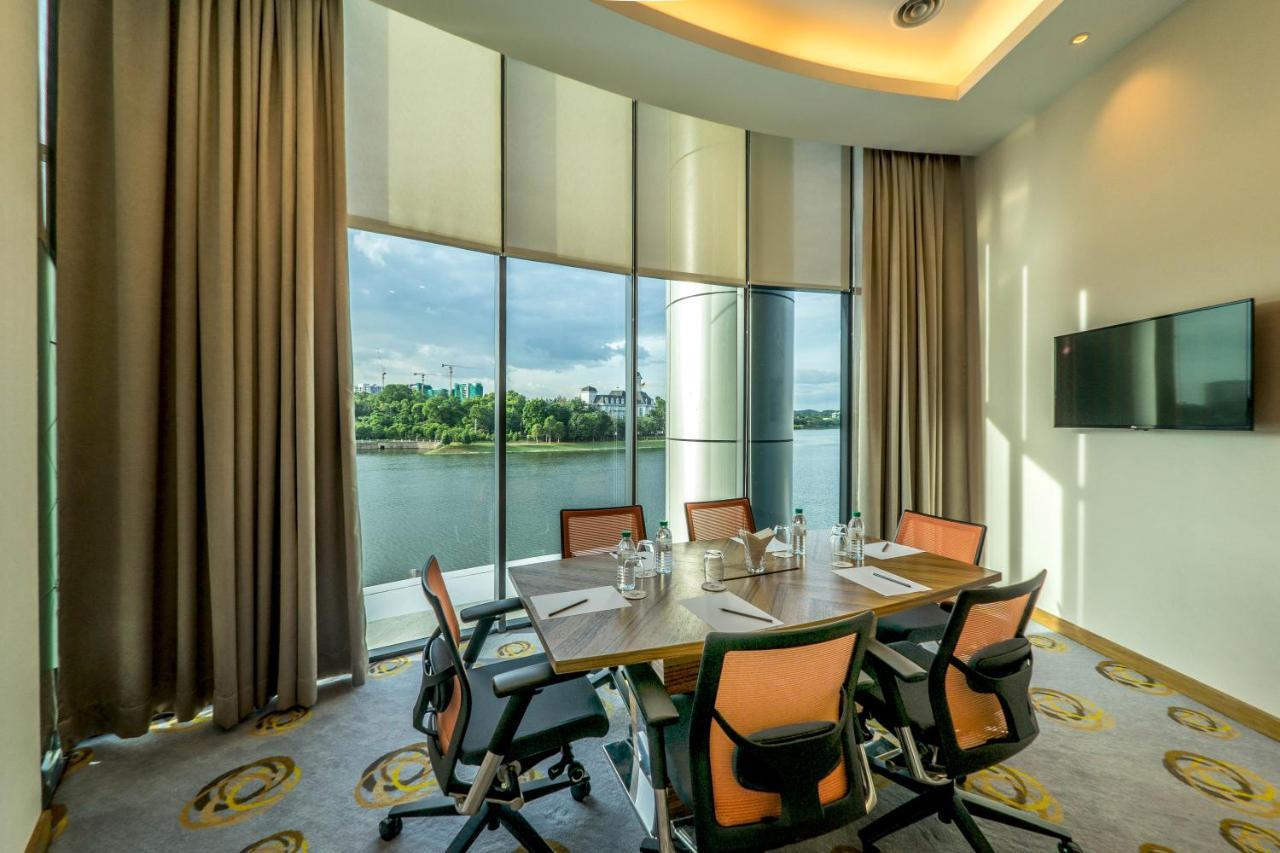 Zenith Hotel Putrajaya Extérieur photo